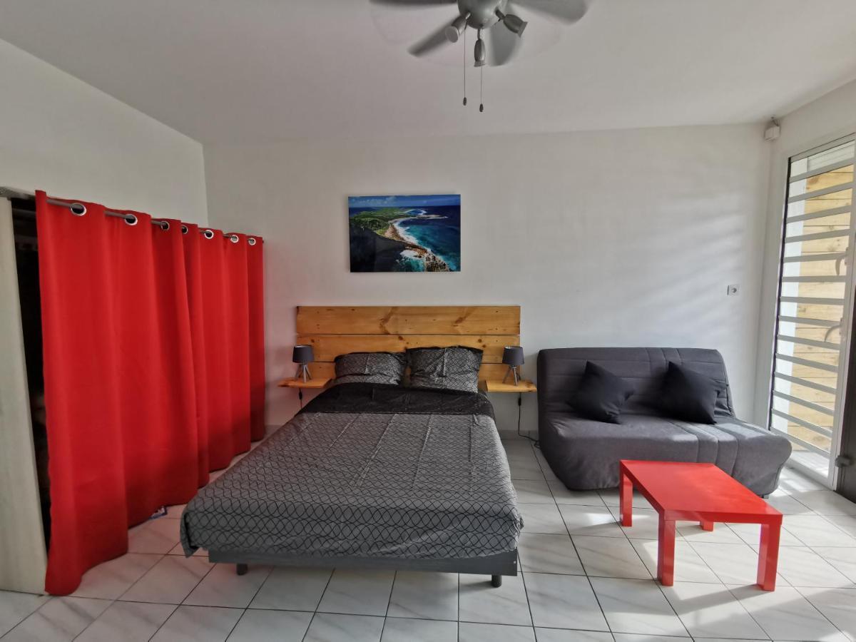 Appartement Vue Mer Et Montagne A 100M De La Plage Le Gosier  Exterior photo